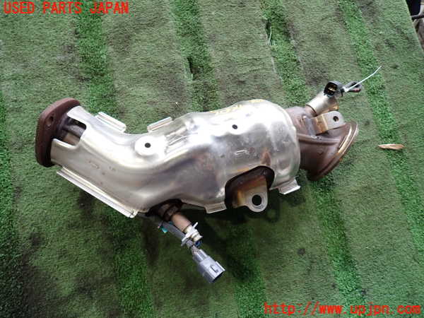 2UPJ-20742661]レクサス・LS500(VXFA50)触媒1(右側) 中古_m0001.jpg