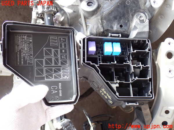 2UPJ-20746741]レクサス・LS500(VXFA50)ヒューズボックス1(エンジンルーム内) 中古_m0002.jpg
