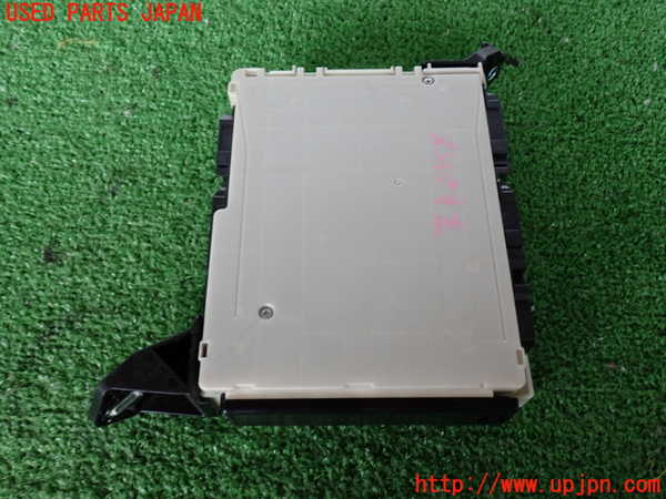 2UPJ-20746743]レクサス・LS500(VXFA50)ヒューズボックス3(室内 車内) 中古_m0002.jpg