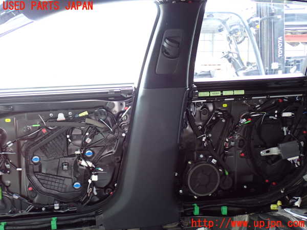 2UPJ-20747665]レクサス・LS500(VXFA50)右センターピラートリム 中古_m0001.jpg