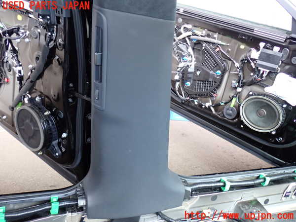 2UPJ-20747670]レクサス・LS500(VXFA50)左センターピラートリム 中古_m0003.jpg