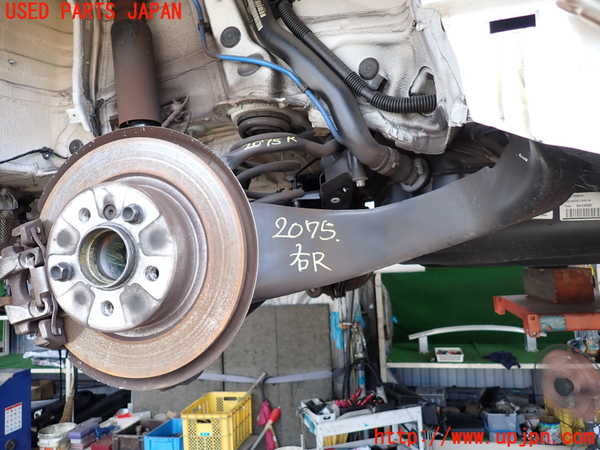 2UPJ-20754300]BMW 218i グランクーペ(7K15)(F44)右リアナックルハブ 中古_m0001.jpg