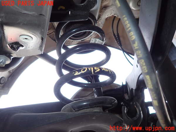 5UPJ-20755100]BMW 218i グランクーペ(7K15)(F44)右リアスプリング 中古_m0001.jpg