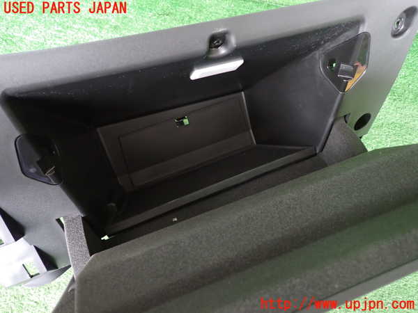 5UPJ-20757516]BMW 218i グランクーペ(7K15)(F44)グローブボックス1 中古_m0004.jpg