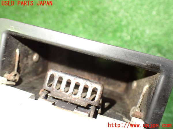 5UPJ-20767821]フィガロ(FK10)灰皿1 中古_m0004.jpg