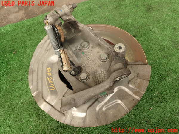 5UPJ-20774290]BMW 335i クーペ(KG35)(E92)右フロントナックルハブ 中古_m0002.jpg