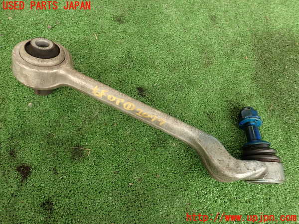 5UPJ-20775176]BMW 335i クーペ(KG35)(E92)右フロントロアアーム1 中古_m0001.jpg