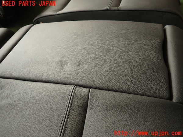 5UPJ-20777385]BMW 335i クーペ(KG35)(E92)リアシート 中古_m0003.jpg