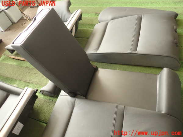 5UPJ-20777385]BMW 335i クーペ(KG35)(E92)リアシート 中古_m0004.jpg
