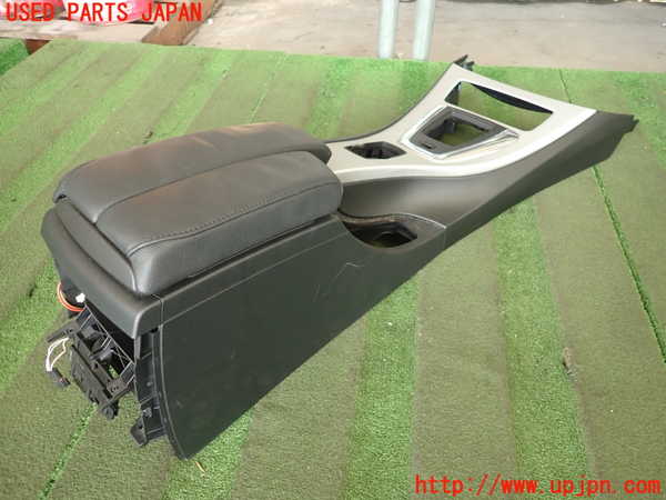 5UPJ-20777540]BMW 335i クーペ(KG35)(E92)センターコンソール 中古_m0004.jpg