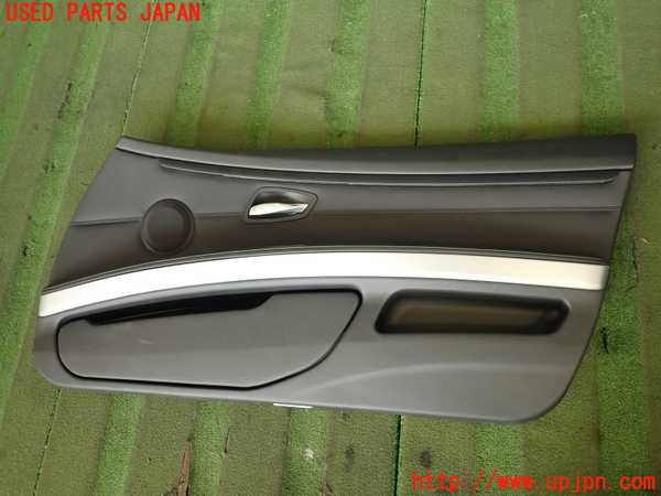 2UPJ-20771234]BMW 335i クーペ(KG35)(E92)右ドア内張り 中古_m0001.jpg