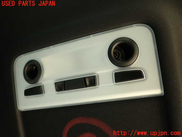5UPJ-20776412]BMW 335i クーペ(KG35)(E92)ルームランプ2 (2列目真中天井) 中古_m0001.jpg