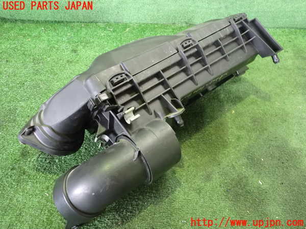 2UPJ-20782560]プジョー・RCZ(T7R5F03)エアクリーナーボックス 【左ハンドル】 中古_m0001.jpg