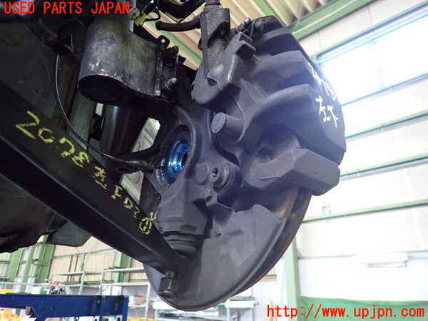 2UPJ-20784295]プジョー・RCZ(T7R5F03)左フロントナックルハブ 【左ハンドル】 中古_m0001.jpg