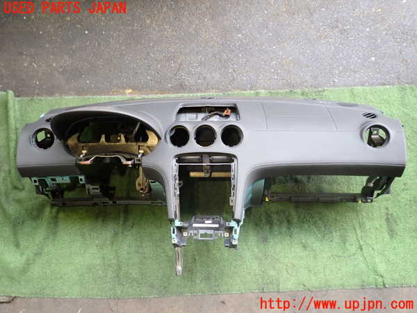 2UPJ-20787505]プジョー・RCZ(T7R5F03)ダッシュボード 【左ハンドル】 中古_m0001.jpg