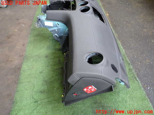 2UPJ-20787505]プジョー・RCZ(T7R5F03)ダッシュボード 【左ハンドル】 中古_m0004.jpg