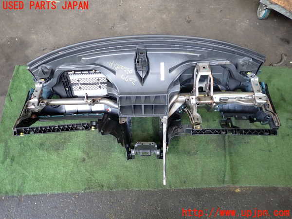 2UPJ-20787505]プジョー・RCZ(T7R5F03)ダッシュボード 【左ハンドル】 中古_m0005.jpg