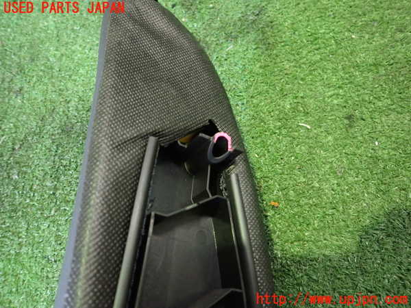 2UPJ-20787385]プジョー・RCZ(T7R5F03)リアシート 【左ハンドル】 中古_m0004.jpg