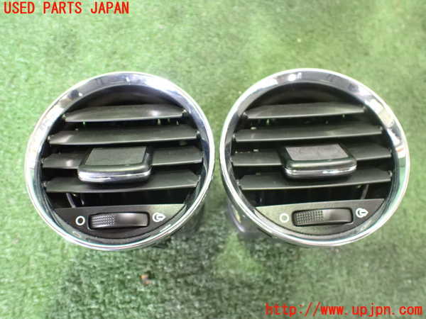 2UPJ-20787526]プジョー・RCZ(T7R5F03)エアコン吹き出し口1 (真中) 【左ハンドル】 中古_m0001.jpg