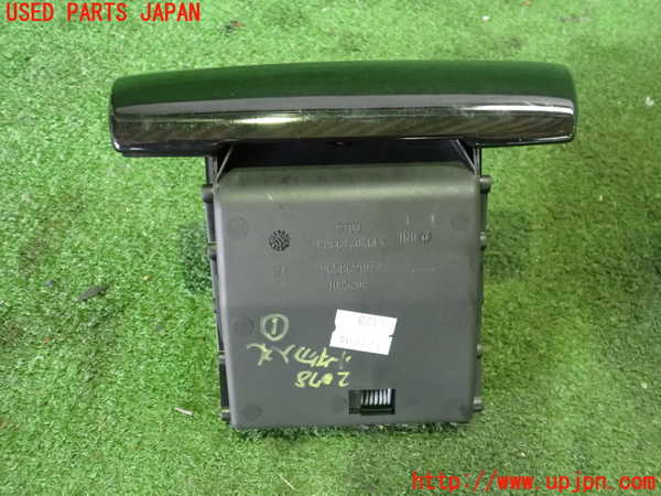 2UPJ-20787841]プジョー・RCZ(T7R5F03)小物入れ1 【左ハンドル】 中古_m0001.jpg