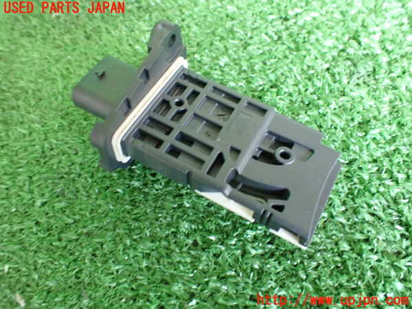 5UPJ-20796320]BMW 218d アクティブツアラー(2C20)(F45)エアフロメーター(エアマスセンサー) 中古_m0002.jpg