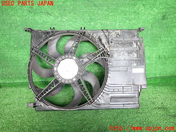 2UPJ-20796836]BMW 218d アクティブツアラー(2C20)(F45)電動ファン1 中古_m0001.jpg