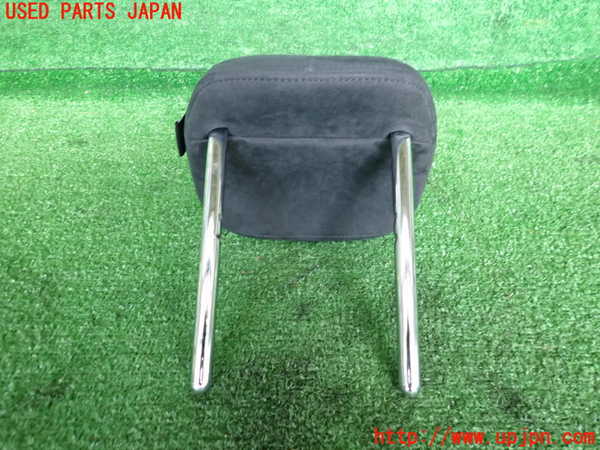 2UPJ-20797130]BMW 218d アクティブツアラー(2C20)(F45)真中2列目ヘッドレスト 中古_m0002.jpg