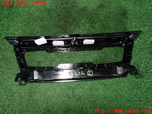 2UPJ-20797692]BMW 218d アクティブツアラー(2C20)(F45)内装トリム類2 中古_m0002.jpg