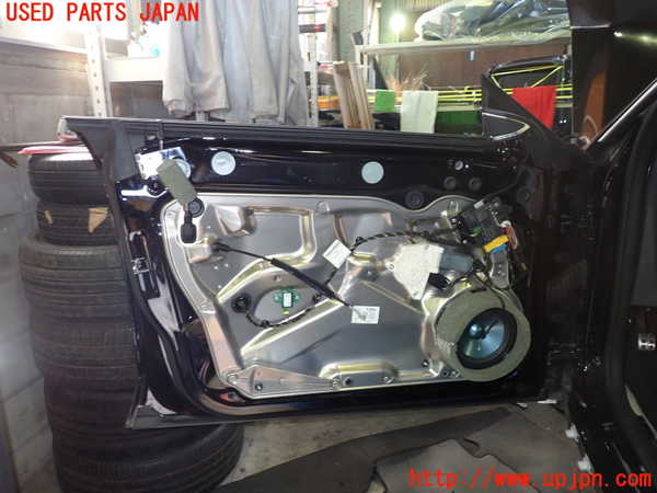1UPJ-20811260]ベンツ CLS550(218373 C218)左前ドア 43R-000677 中古_m0003.jpg