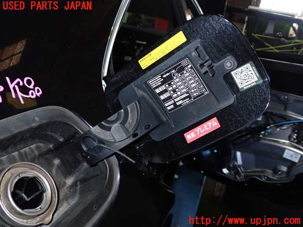 1UPJ-20811690]ベンツ CLS550(218373 C218)フューエルリッド 中古_m0002.jpg