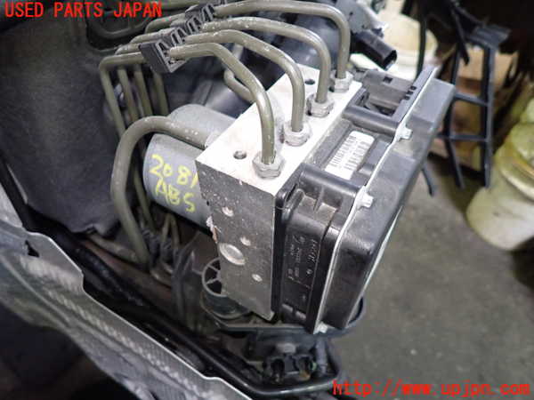 1UPJ-20814040]ベンツ CLS550(218373 C218)ABSアクチュエーター 中古_m0001.jpg