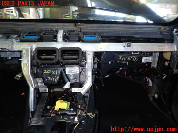 1UPJ-20816081]ベンツ CLS550(218373 C218)エバポレーター1 中古_m0001.jpg