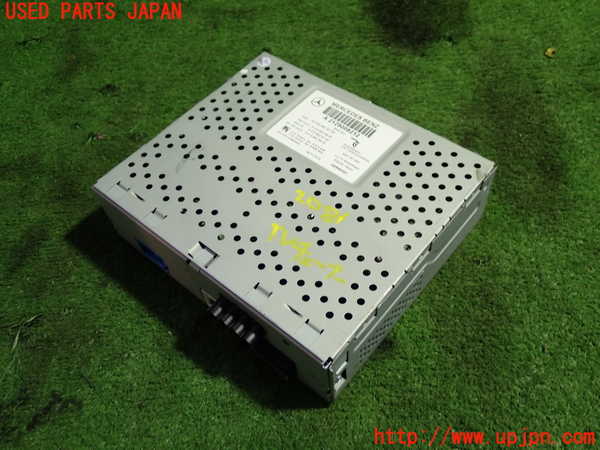 1UPJ-20816660]ベンツ CLS550(218373 C218)TVチューナー 中古_m0001.jpg