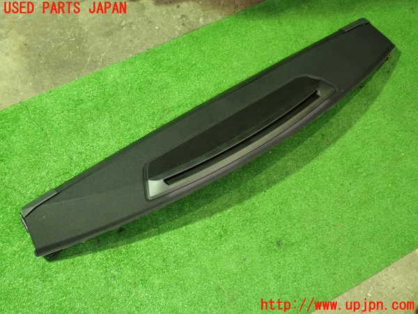 1UPJ-20817790]ベンツ CLS550(218373 C218)リアサンシェード 中古_m0001.jpg