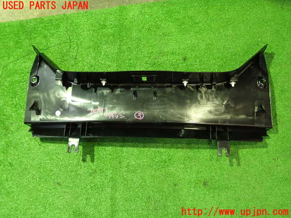 1UPJ-20817773]ベンツ CLS550(218373 C218)ラゲッジトレイ3 中古_m0004.jpg
