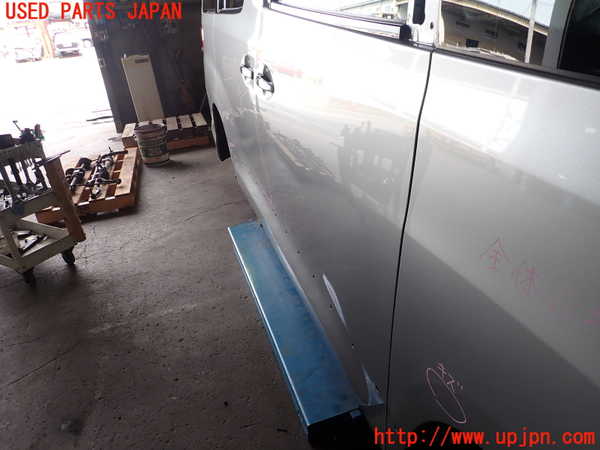 5UPJ-20831230]アルファード(GGH20W)右前ドア 43R-00012 中古_m0003.jpg