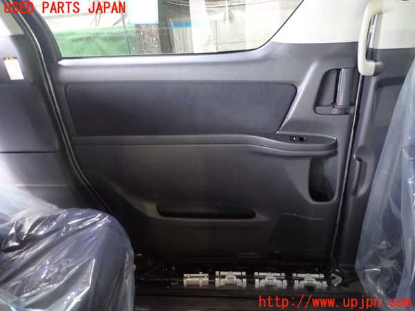 5UPJ-20831320]アルファード(GGH20W)左後ドア M2L4 中古_m0005.jpg