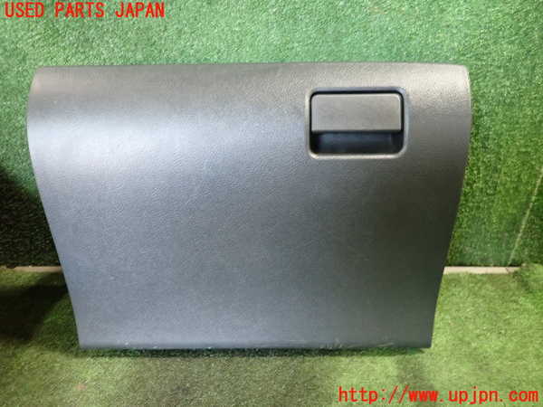 5UPJ-20837516]アルファード(GGH20W)グローブボックス1 (下側) 中古_m0001.jpg