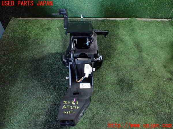 5UPJ-20837555]アルファード(GGH20W)ATシフトレバー 中古_m0003.jpg