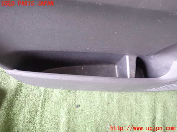 5UPJ-20831264]アルファード(GGH20W)左前ドア内張り 中古_m0004.jpg