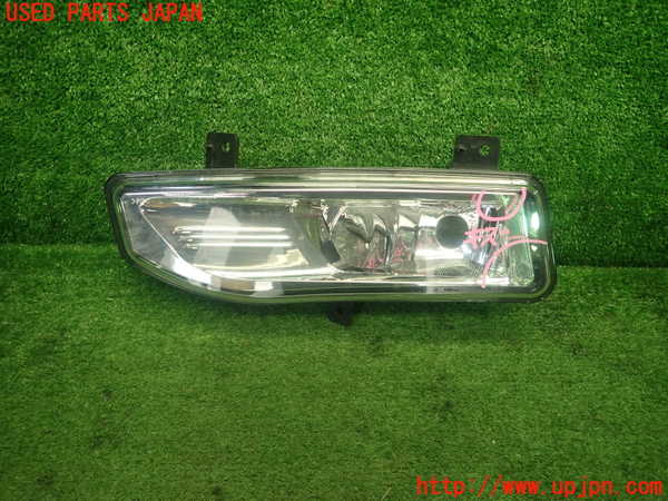 1UPJ-20841182]セレナ e-POWER(HFC27)左フォグ 中古_m0001.jpg