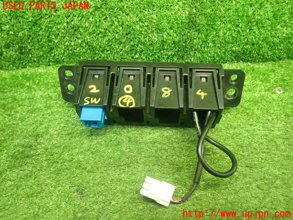 5UPJ-20846309]セレナ e-POWER(HFC27)スイッチ4（DRIVE MODE） 中古_m0002.jpg