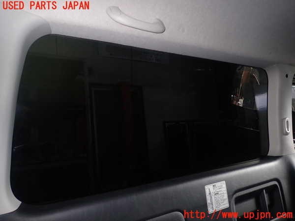 5UPJ-20851382]ハイエースバン200系(KDH206V)左クォーターガラス 43R-007953 中古_m0002.jpg