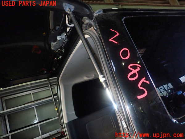 5UPJ-20851584]ハイエースバン200系(KDH206V)リアゲートダンパー 中古_m0001.jpg
