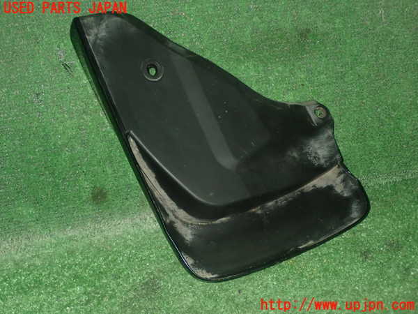 5UPJ-20851450]ハイエースバン200系(KDH206V)右フロントマッドガード(泥除け) 中古_m0003.jpg