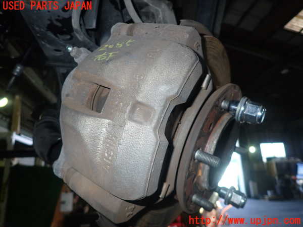 5UPJ-20854080]ハイエースバン200系(KDH206V)右フロントキャリパー 中古_m0001.jpg