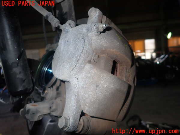 5UPJ-20854080]ハイエースバン200系(KDH206V)右フロントキャリパー 中古_m0002.jpg
