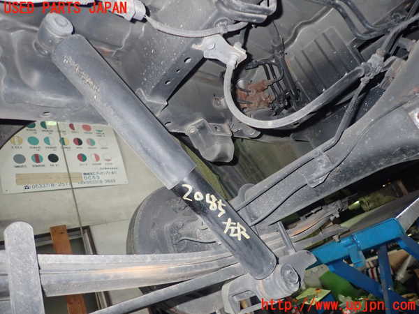 5UPJ-20855075]ハイエースバン200系(KDH206V)左リアショックアブソーバー 中古_m0001.jpg