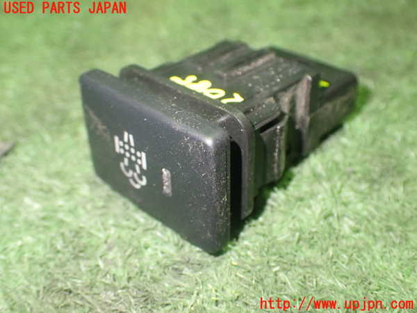 5UPJ-20856307]ハイエースバン200系(KDH206V)スイッチ2 (排ガス浄化) 中古_m0002.jpg