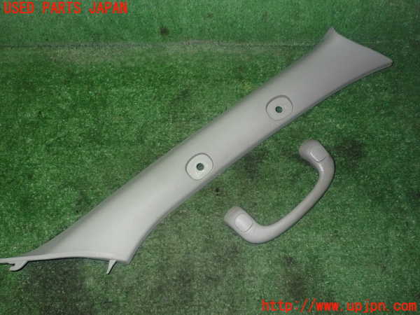 5UPJ-20857655]ハイエースバン200系(KDH206V)右フロントピラートリム 中古_m0001.jpg